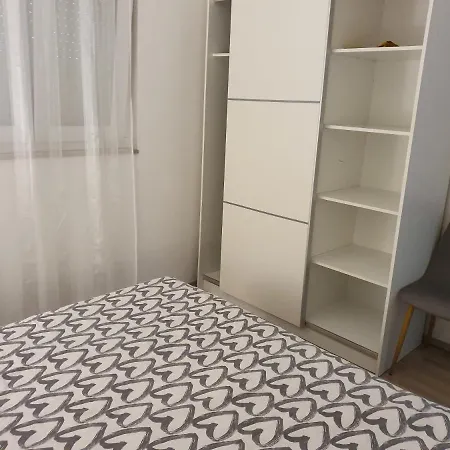 Lavender Apartment Drage